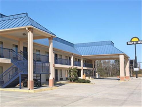 Days Inn By Wyndham Ocean Springs Bagian luar foto