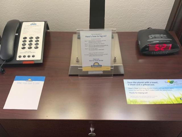 Days Inn By Wyndham Ocean Springs Bagian luar foto